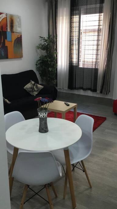 Apartamento A, A 3 Minutos De La Estacion Central De Bus Y Tren Málaga Esterno foto